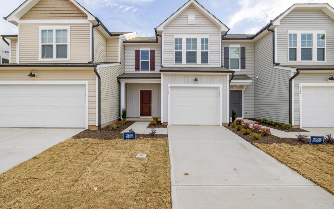 Foreclosed homes for sale in Foldens, ON